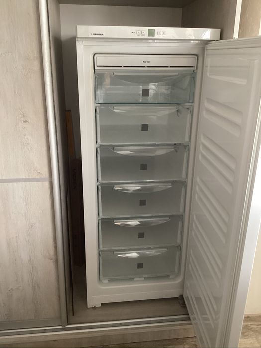 Морозильная камера Liebherr GNP 2303