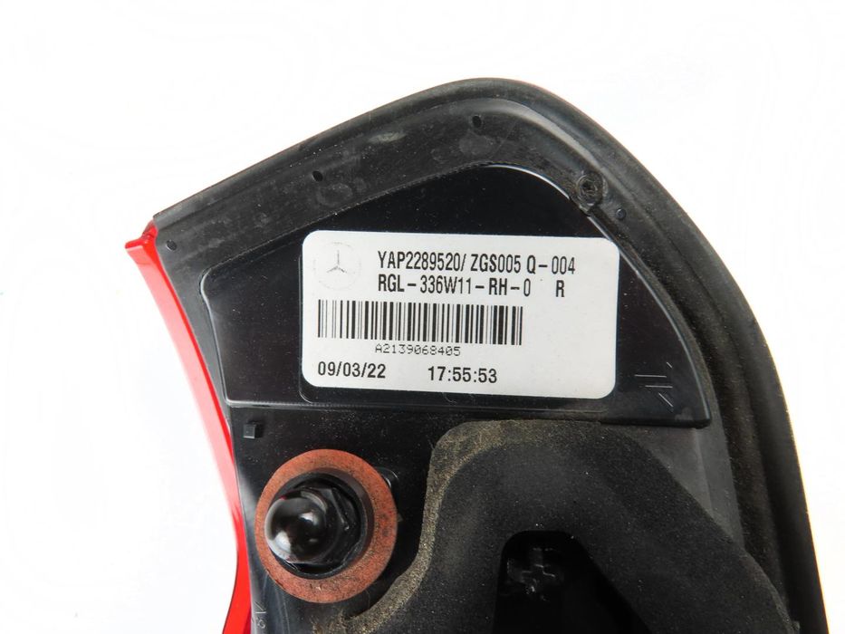 Farolim Mala Led Mercedes-Benz E-Class Ref: A2139068405 2016 - 2026