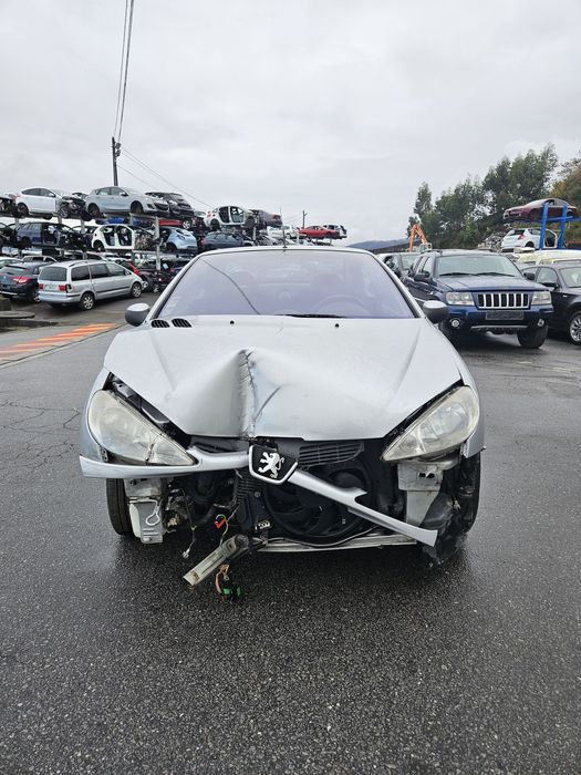Peugeot 206 cc 1.6i 16V de 2002 para peças