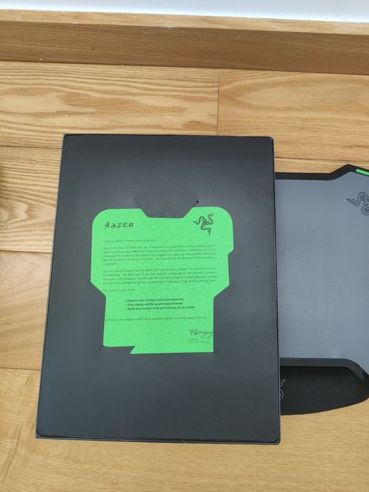 Razer Vespula (Mouse Pad)64752417523843122