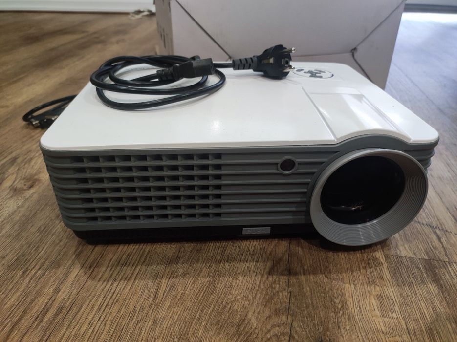 Projektor Overmax Multipic 3.1 bez ekranu