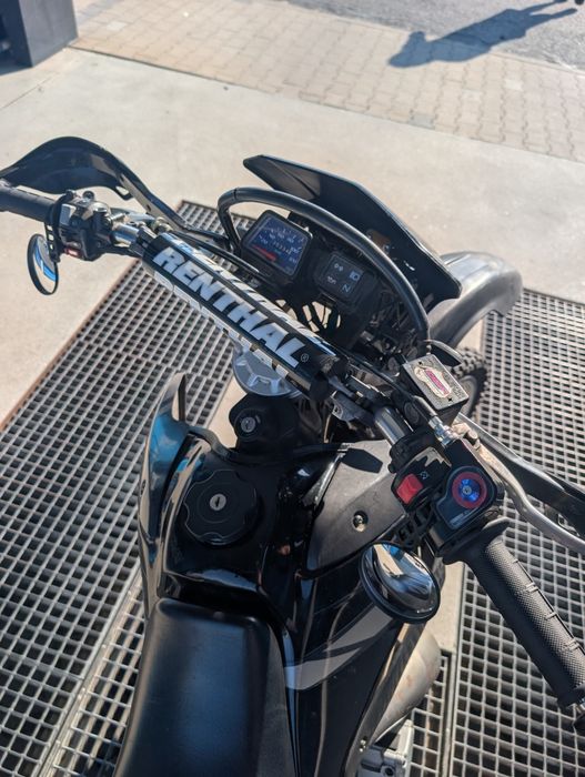 Yamaha DT125 RE 2005 125cm 2T kat B a1