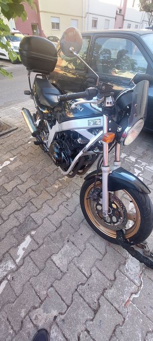 Moto suzuki gs500e