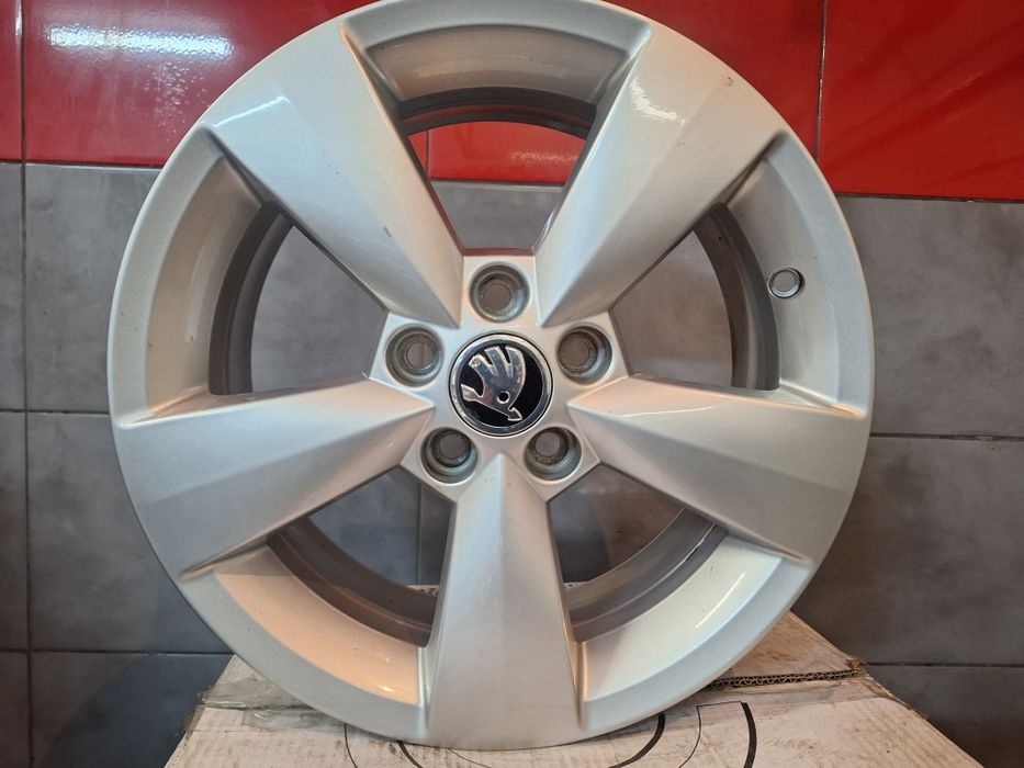 Felgi 15" 5x100 Skoda SCALA Rapid Fabia