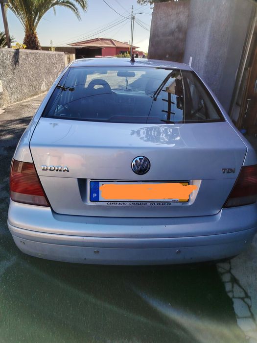 Volkswagen Bora 1.9 TDI, ano 2000