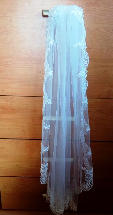 Welon ślubny 90 cm z grzebieniem koronka wesele