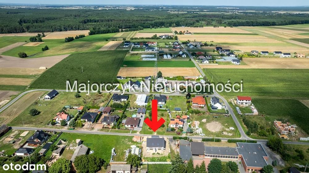Lokale bliźniacze w Jezierzycach Kościelnych, ul. Szkolna