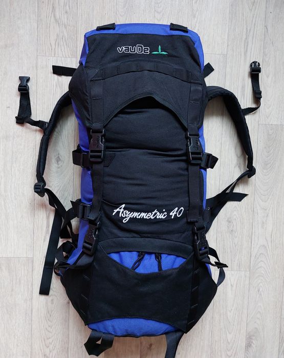 Рюкзак б/у спортивный VAUDE Assymmetric 40L с дождевиком (Germany)