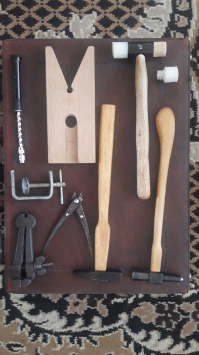 Ювелірні інструменти.