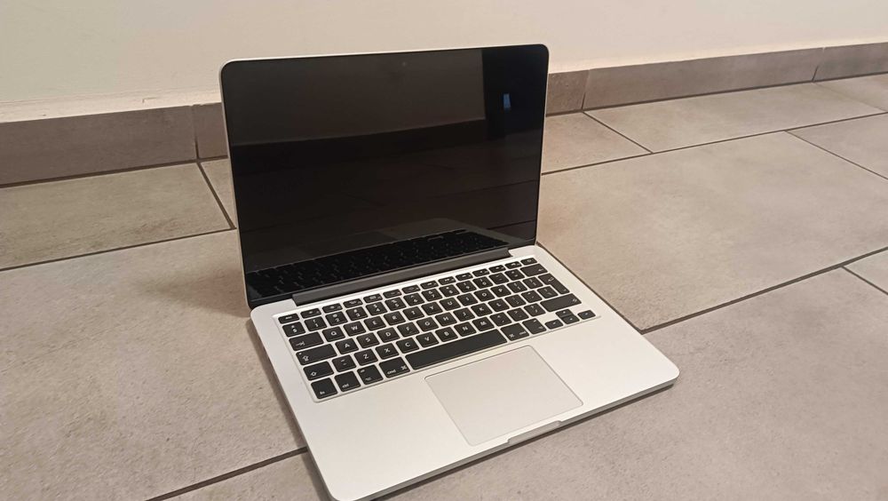 Laptop Apple MacBook Pro 2015r 8gb
