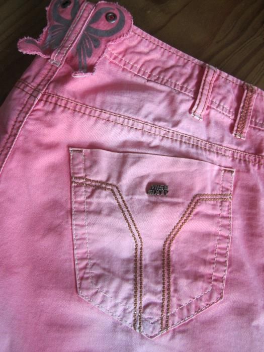 Corsários Marca Miss Sixty T. 12 Anos