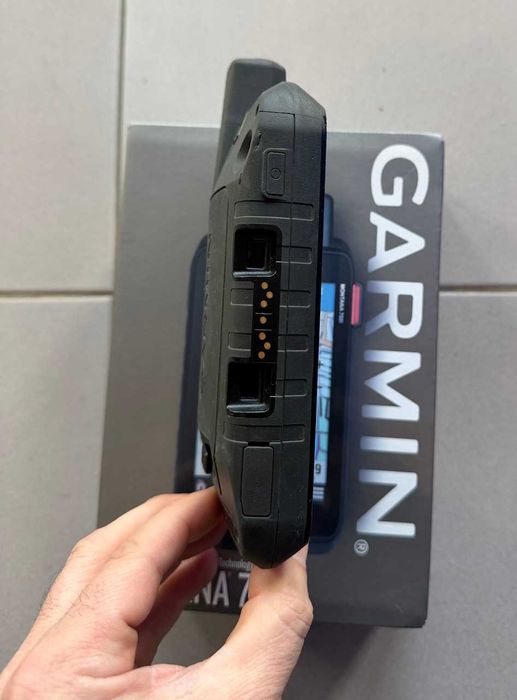 Garmin Montana 700i