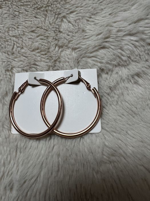 Kolczyki koła w kolorze rose gold