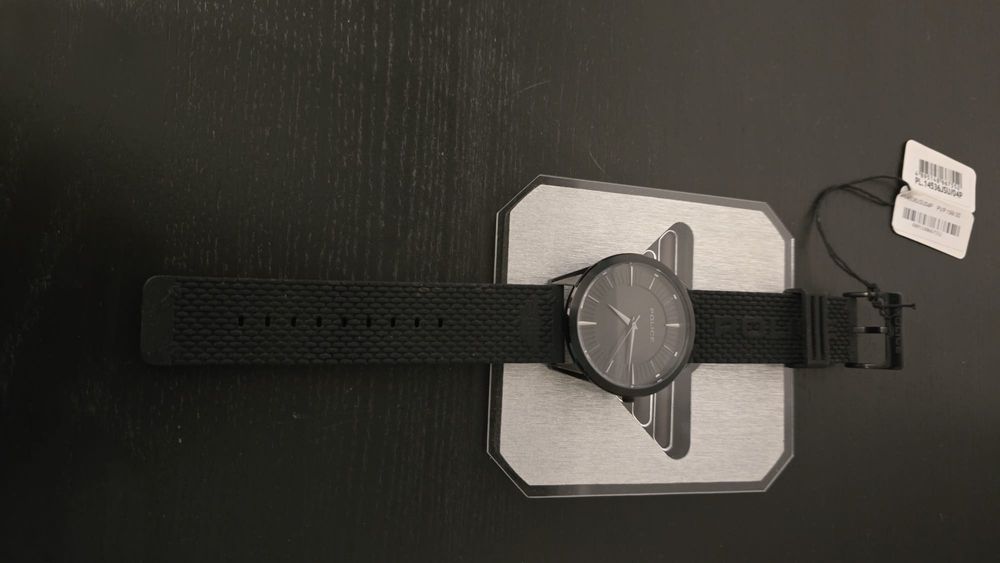 Relógio de marca Police