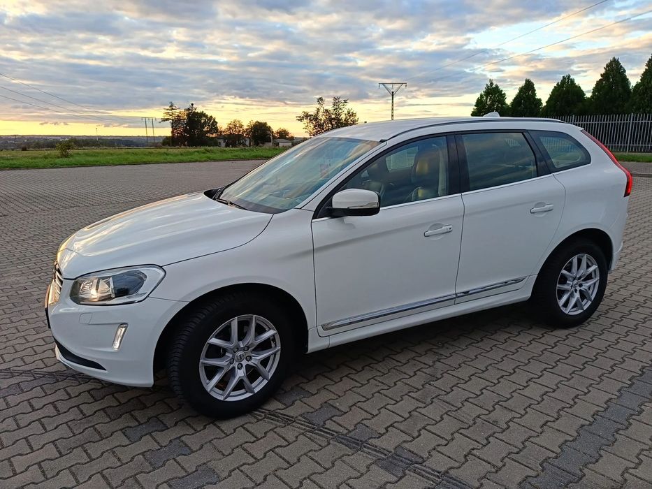 Volvo XC 60 VOLVO XC60, 2.0 DIESEL 163KM, POLIFT, 2013