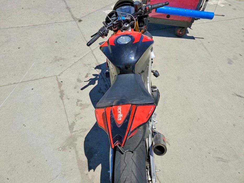 2019 aprilia tuono v4