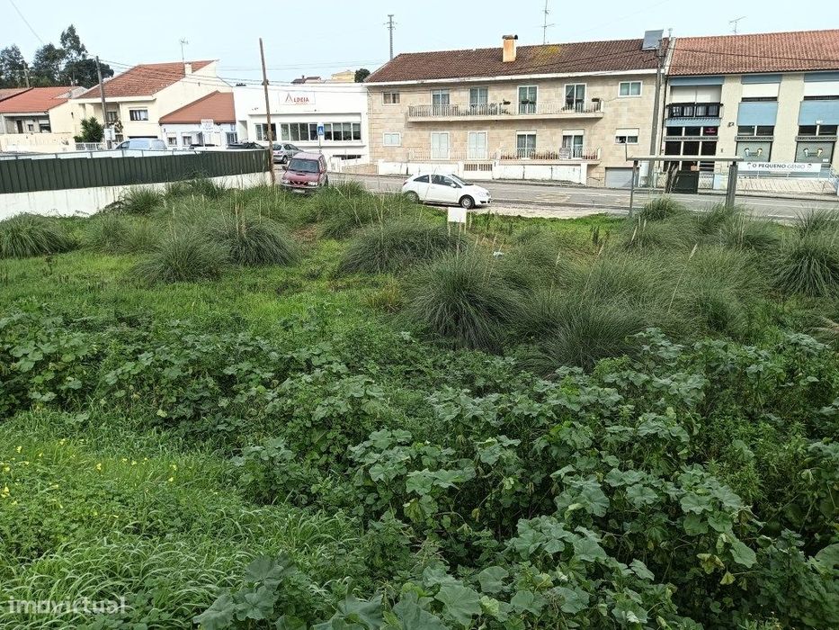 Terreno para construção de moradia - Azurva