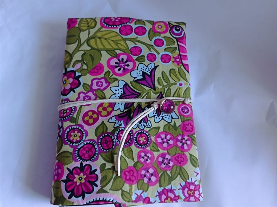 Capas para livros em tecido