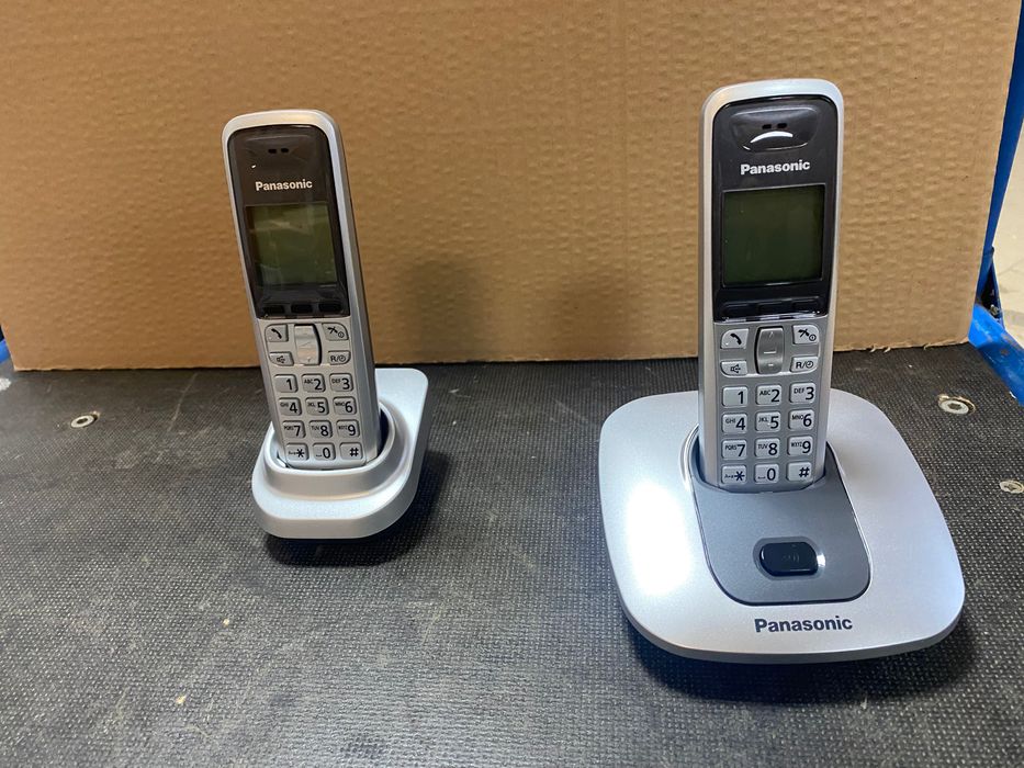 Telefon bezprzewodowy Panasonic KX-TG6412 czarny