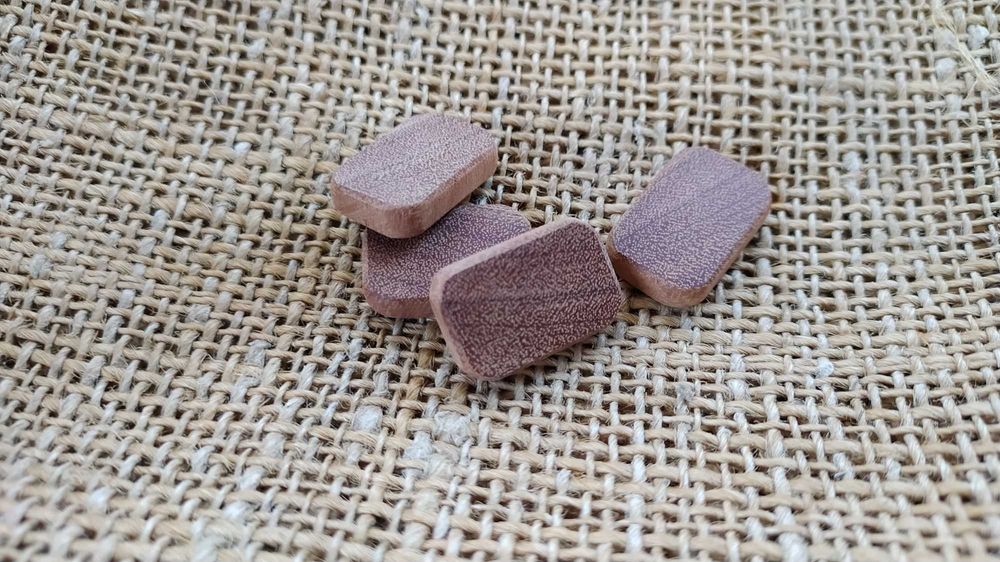 Руни ручної роботи, з екзотичної породи генгар