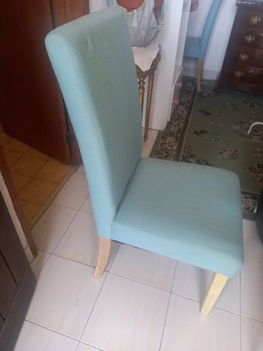 Cadeira de jantar