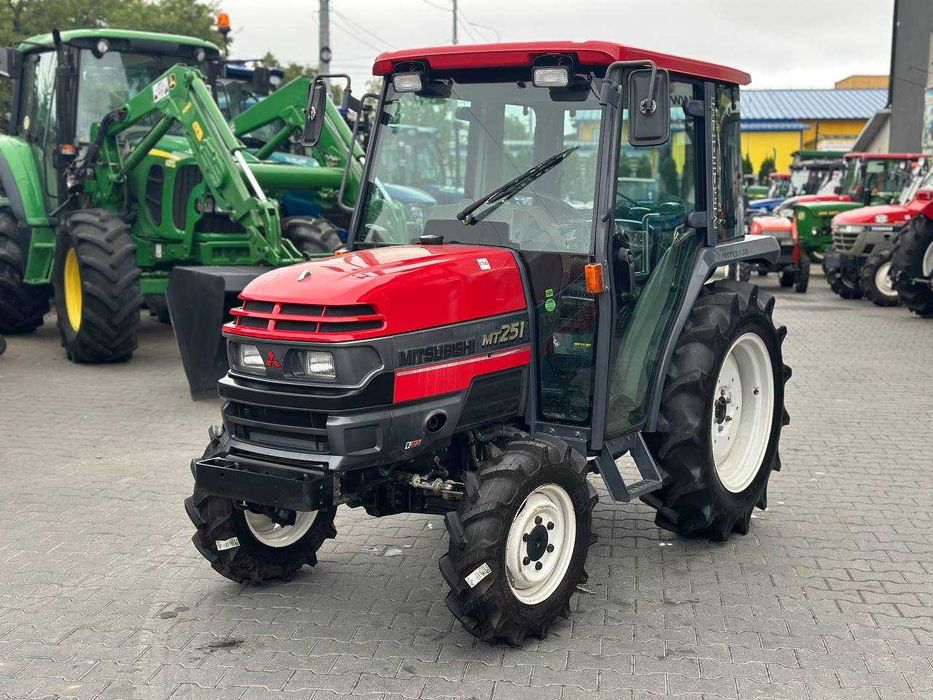 Mitsubishi MT-251 Японський Міні-трактор
