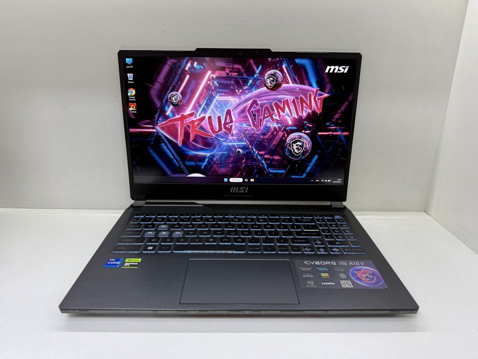 RTX4060 8Gb | Core i7-12th | 16DDR5 512SSD | 15.6" 144Hz | Ігровий ноутбук MSI Cyborg 15