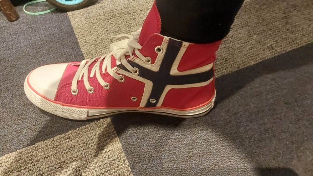 Buty sportowe Trampki damskie r.40