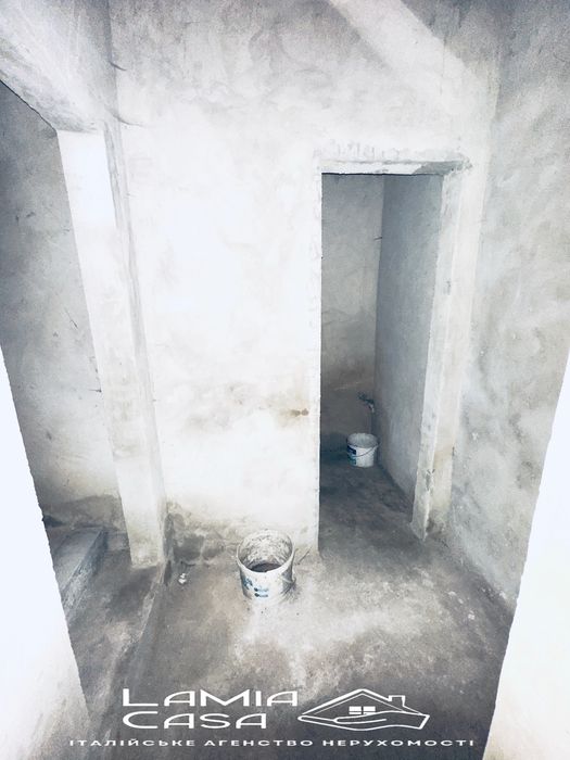 Продаж комерційного приміщення вул. Вавілова (центр)