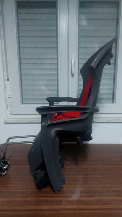 Cadeira para levar crianças na bicicleta +Trotinete Decatlon