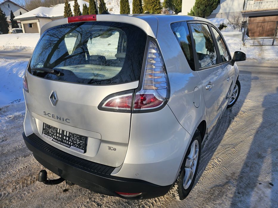 Sprzedam samochód  Renault Scenic benzyna  bogate wyposażenie