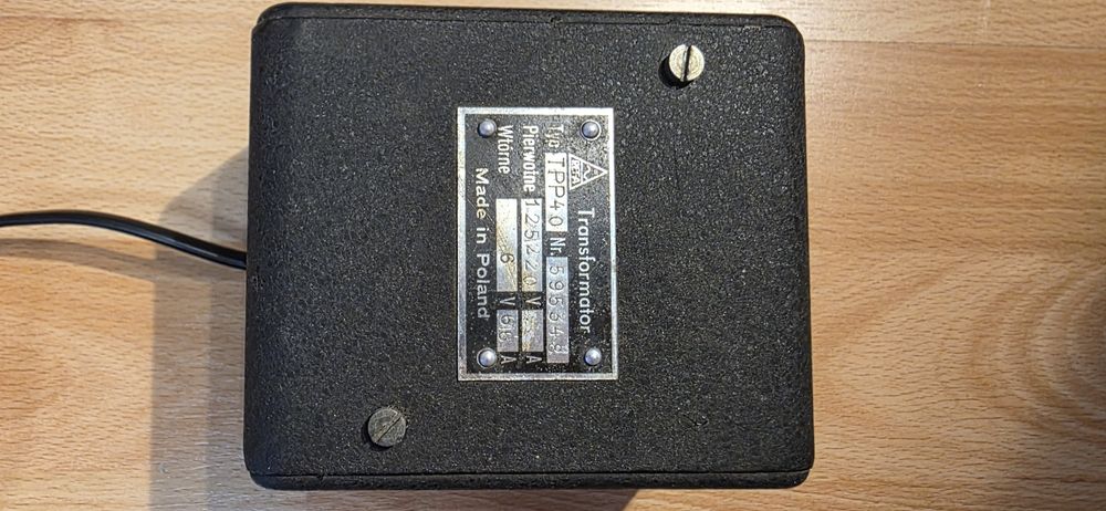 Zabytkowy rzutnik/projektor diaskop bajek z PRL