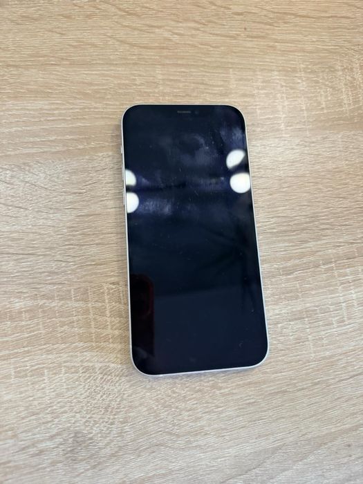 Продам свій Iphone 11 ,128GB в гарному збереженому стані