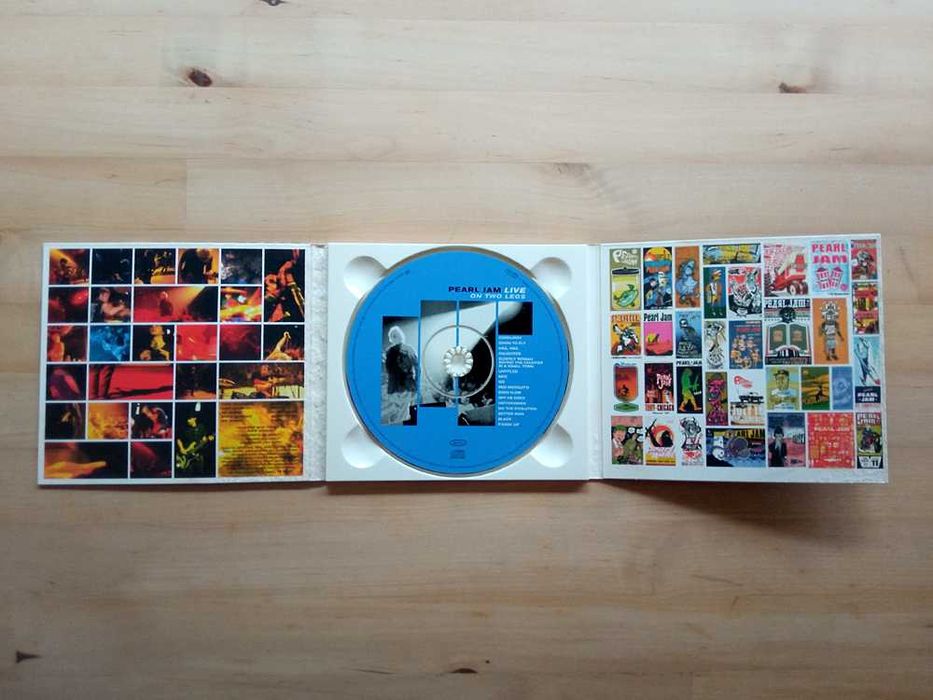 CD Pearl Jam - Live On Two Legs