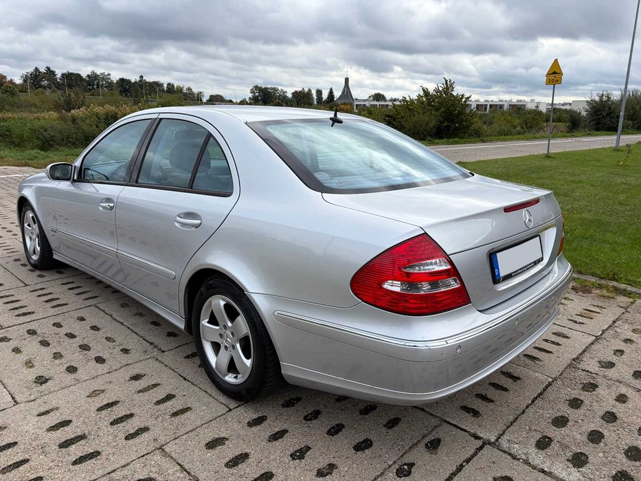 Mercedes E280 3.0 V6 Avangarde, Super Stan!