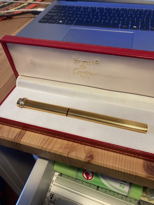 Caneta Cartier Vendôme Les Must Gold