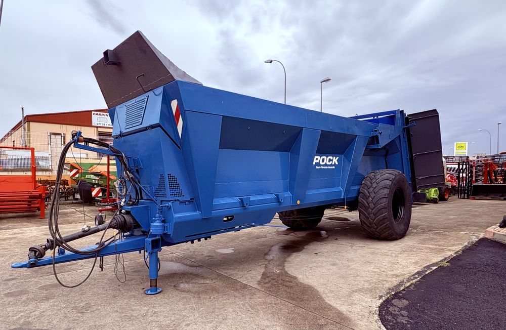 reboque espalhador de estrume