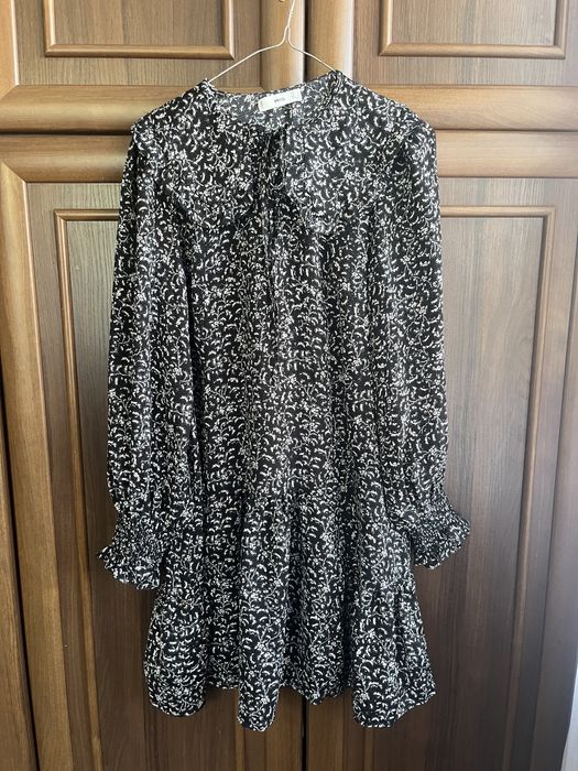 Сукня чорне Mango M