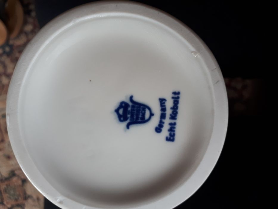 Wazon porcelanowy