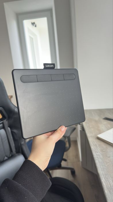 Графічний планшет Wacom Intuos S Black