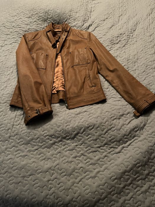 Kurtki skórzane damskie