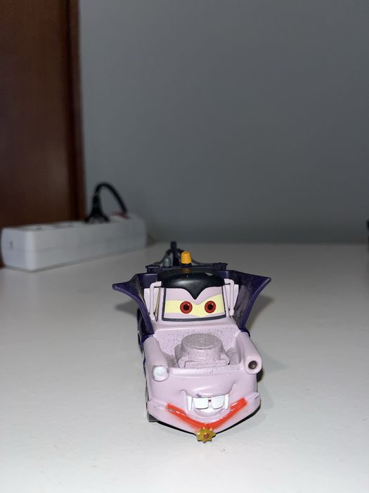 Disney Pixar Cars Halloween Dracula Mater Deluxe 3.75”