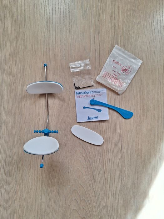 Маска Діляра для виправлення прикусу.