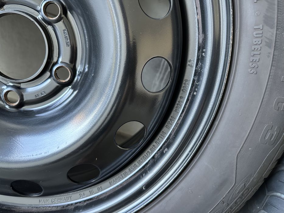 Original диски с резиной 205.60.R16 5/115 GM Opel Astra 2013