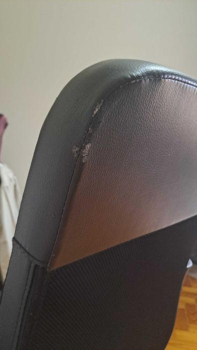 Cadeira ergonomica de escritório com rodas