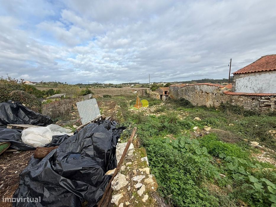 Terreno com 347m2 — Maiorca, Coimbra