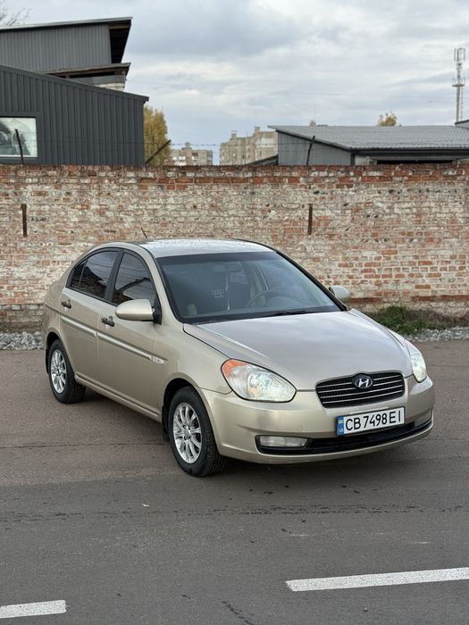 Hyundai Accent 2008 року, 1.4 бензин.
