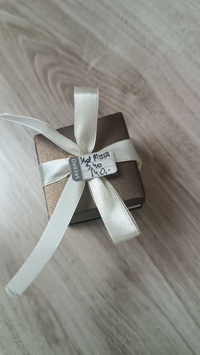 Srebrne kolczyki kółka serca