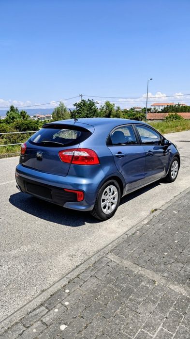 Kia Rio cvvt 1.2 gasolina de 2016