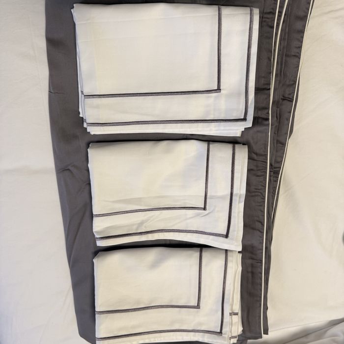 Conjuntos da Frette varios para camas Queen e king